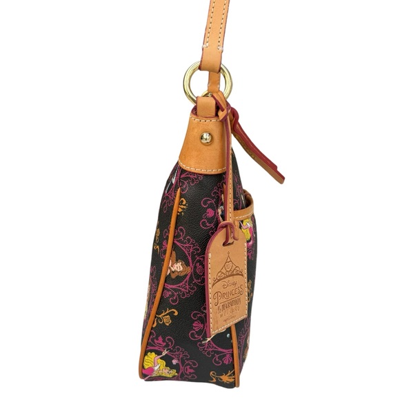 Disney Dooney & Bourke Limited Edition 2017 Half Marathon Princess Shoulder Bag - Picture 10 of 17